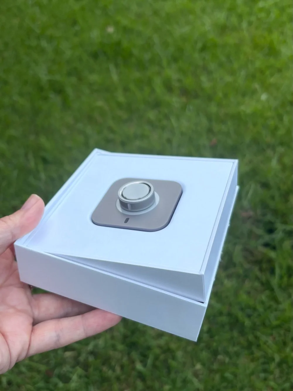 Oura Ring Gen 4 (Brushed Silver, Size 7) - Brand New, Unactivated -Extra Charger